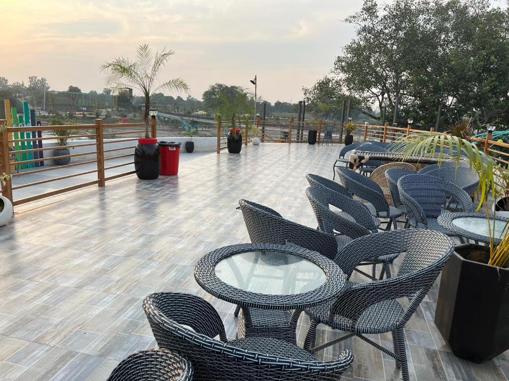 Hotel Eco Park Rewa Eksteriør billede