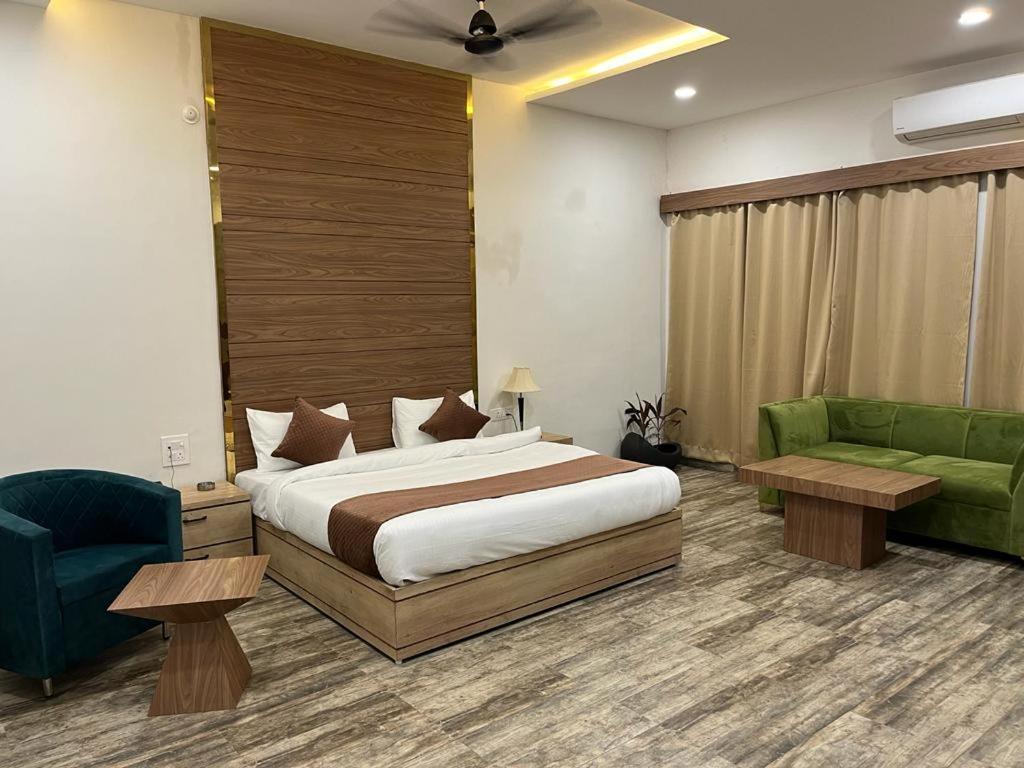Hotel Eco Park Rewa Eksteriør billede